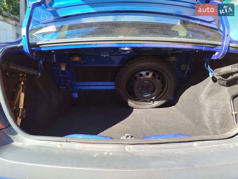 Седан Dacia Logan 2006 в Львове фото 11 Седан Dacia Logan 2006 в Львове