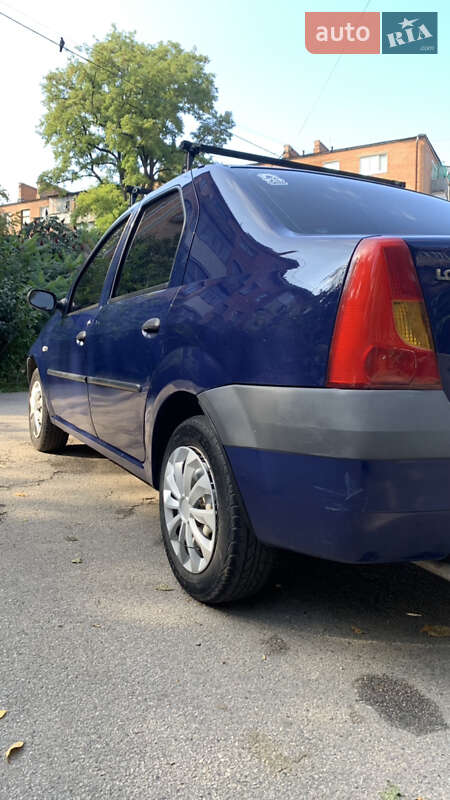 Седан Dacia Logan 2005 в Полтаві