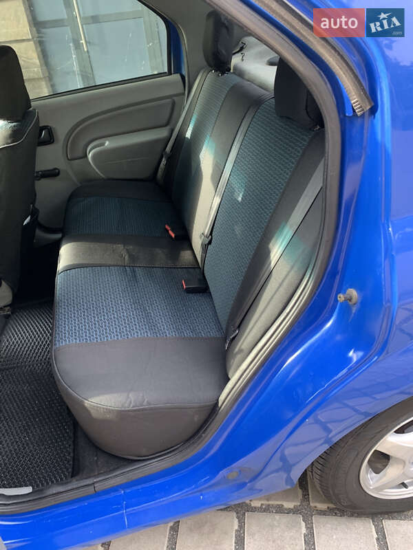 Седан Dacia Logan 2006 в Києві фото 11 Седан Dacia Logan 2006 в Києві