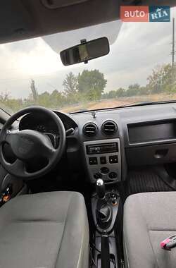 Седан Dacia Logan 2007 в 