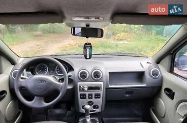 Седан Dacia Logan 2006 в 
