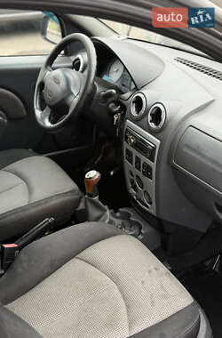 Седан Dacia Logan 2007 в 