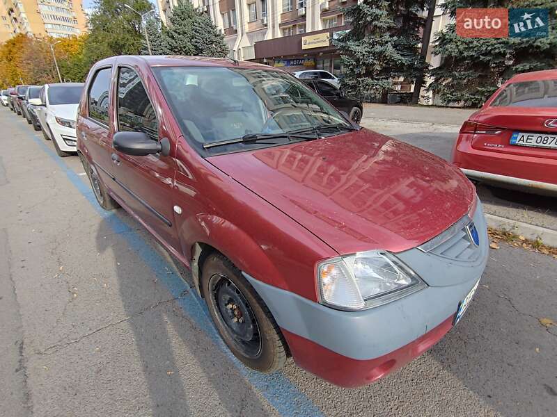 Седан Dacia Logan 2006 в Днепре