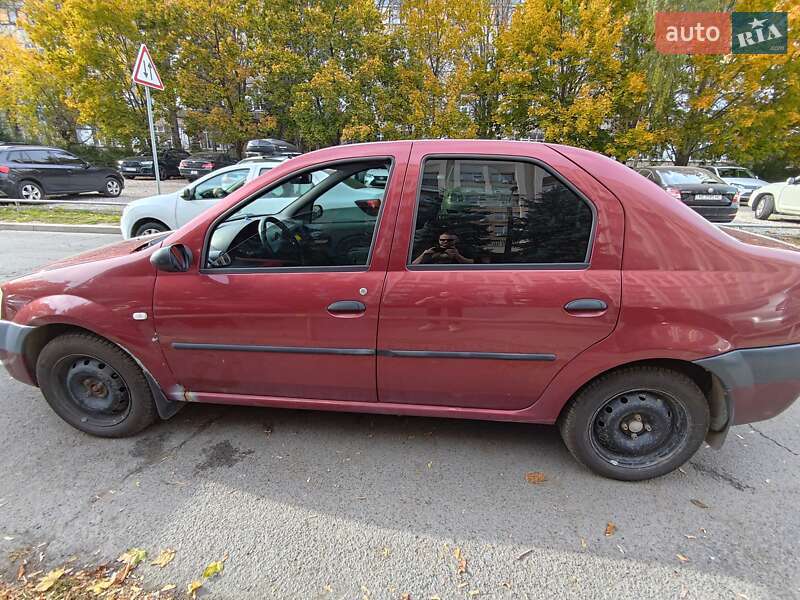 Седан Dacia Logan 2006 в Днепре