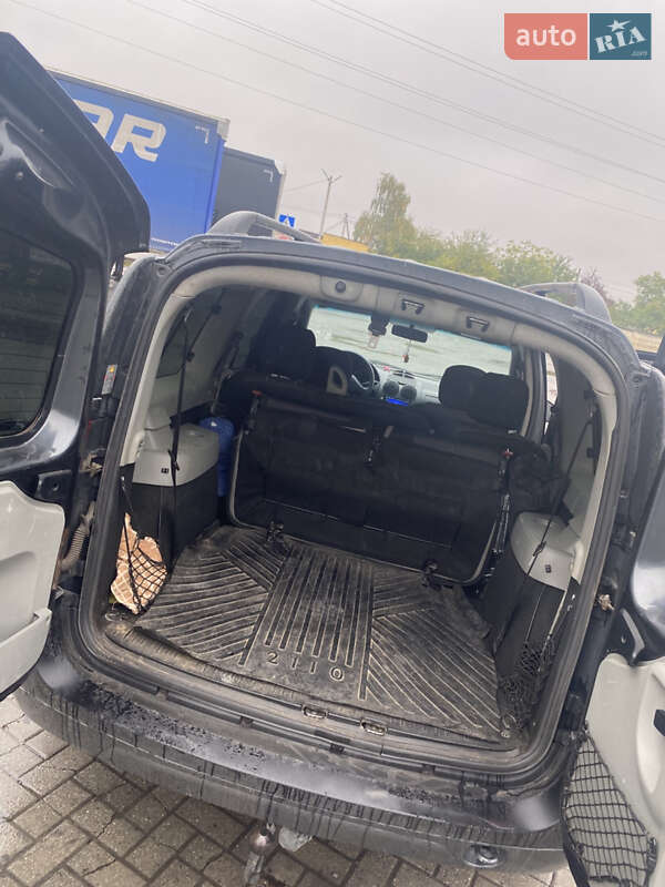 Седан Dacia Logan 2008 в Мукачевому фото 15 Седан Dacia Logan 2008 в Мукачевому