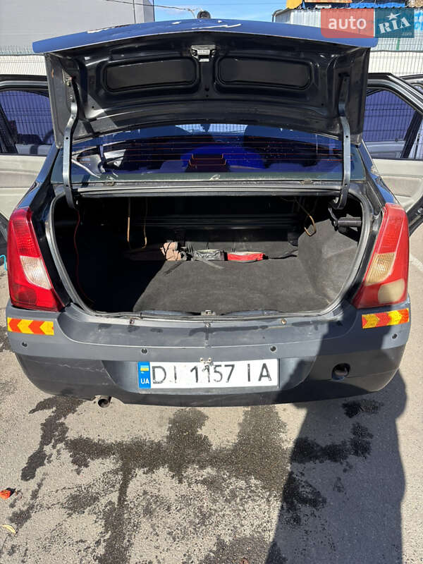 Седан Dacia Logan 2007 в Києві