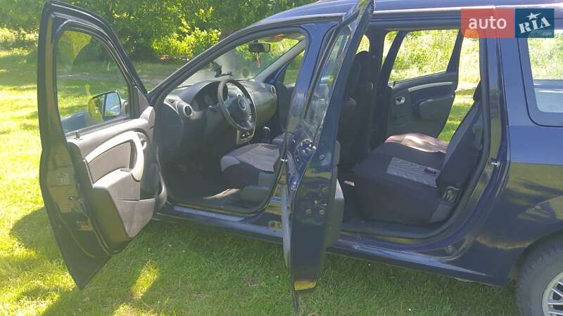 Универсал Dacia Logan 2011 в Ровно фото 4 Универсал Dacia Logan 2011 в Ровно