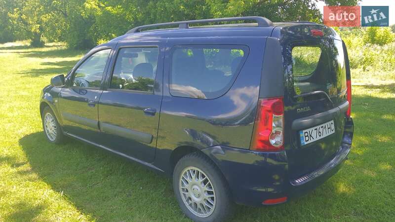 Универсал Dacia Logan 2011 в Ровно фото 9 Универсал Dacia Logan 2011 в Ровно
