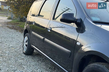 Седан Dacia Logan 2008 в 