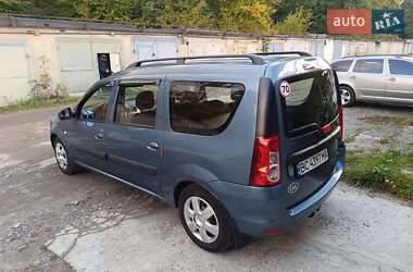 Седан Dacia Logan 2009 в 