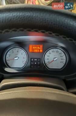 Седан Dacia Logan 2009 в 