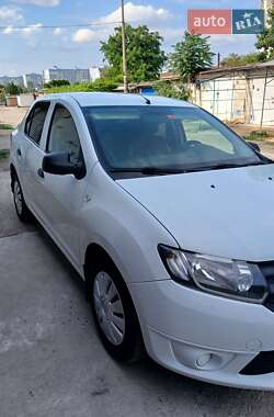 Седан Dacia Logan 2016 в 