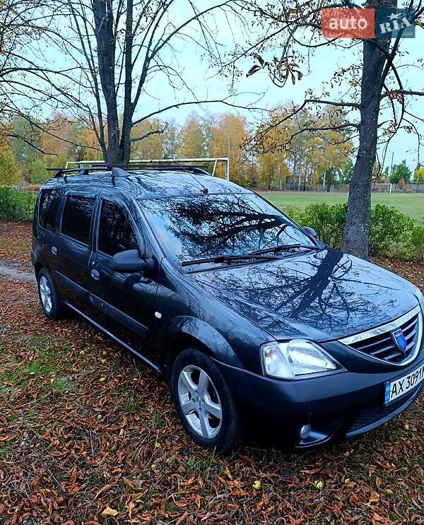 Седан Dacia Logan 2008 в Змиеве