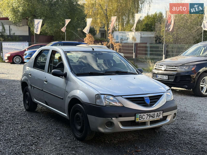 Седан Dacia Logan 2005 в 