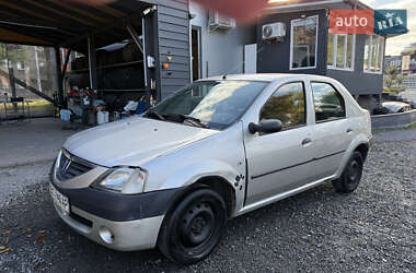 Седан Dacia Logan 2005 в 