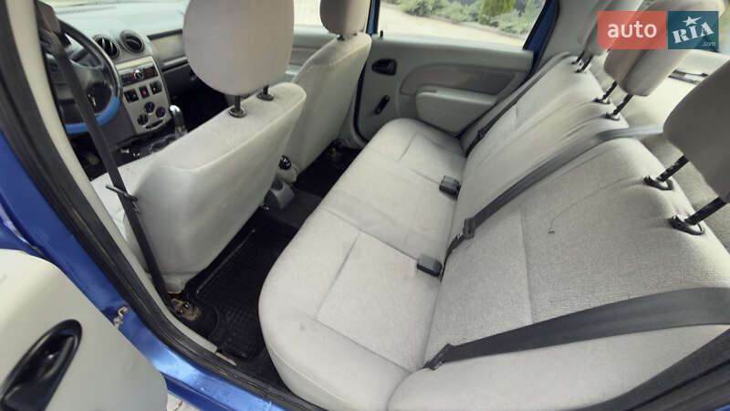 Седан Dacia Logan 2007 в Хусте фото 12 Седан Dacia Logan 2007 в Хусте