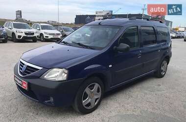 Седан Dacia Logan 2008 в Львові