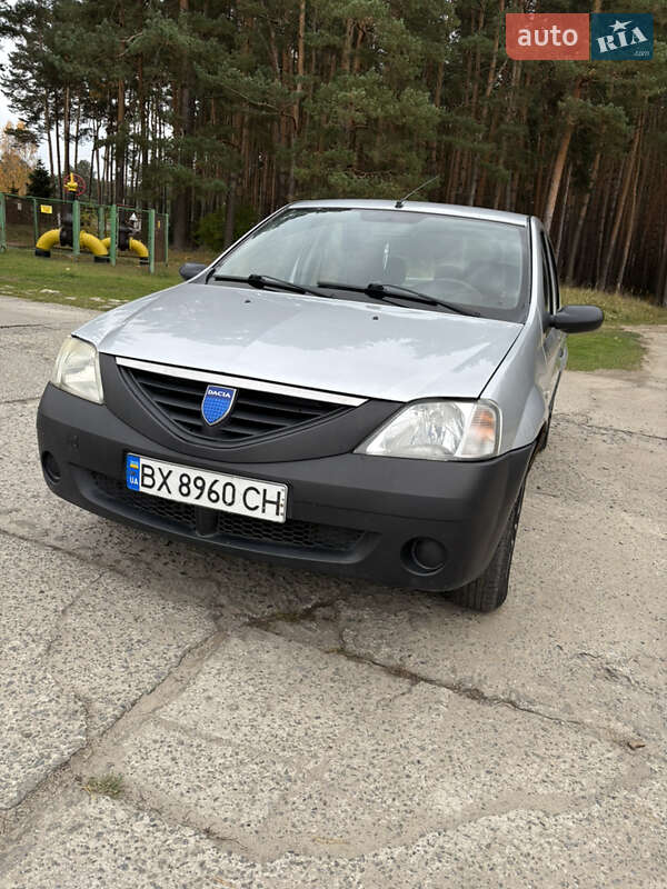 Седан Dacia Logan 2007 в Славуті