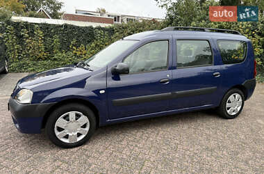 Седан Dacia Logan 2008 в Ровно