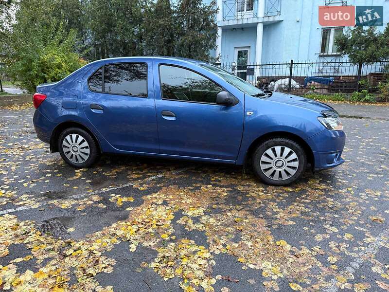 Седан Dacia Logan 2013 в Киеве фото 4 Седан Dacia Logan 2013 в Киеве