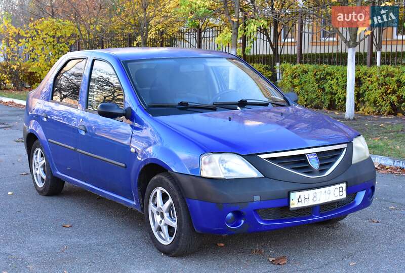 Седан Dacia Logan 2006 в Киеве