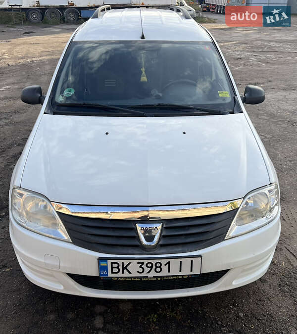 Седан Dacia Logan 2012 в Рівному фото 4 Седан Dacia Logan 2012 в Рівному