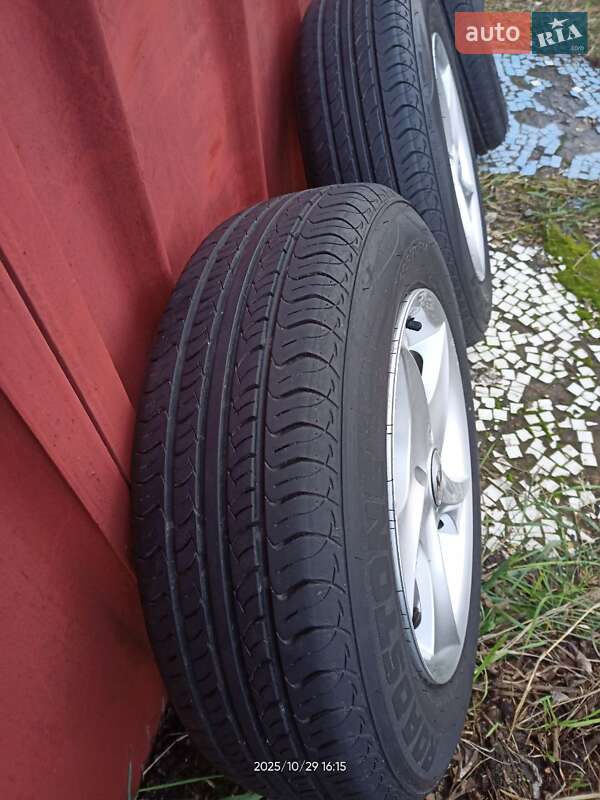 Седан Dacia Logan 2008 в Киеве