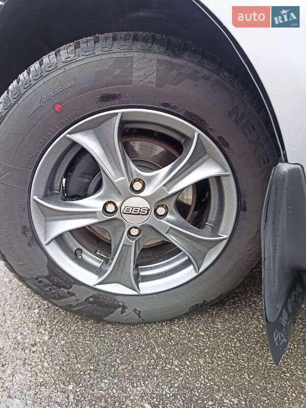 Седан Dacia Logan 2008 в Киеве