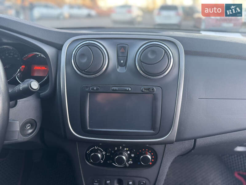 Седан Dacia Logan 2015 в Хмельницком