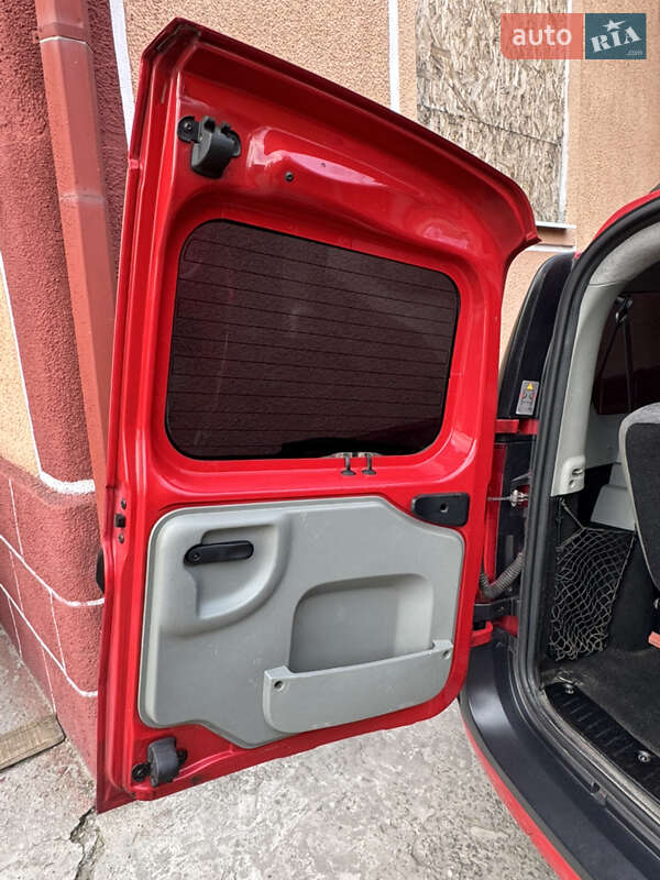 Седан Dacia Logan 2008 в Дніпрі фото 21 Седан Dacia Logan 2008 в Дніпрі