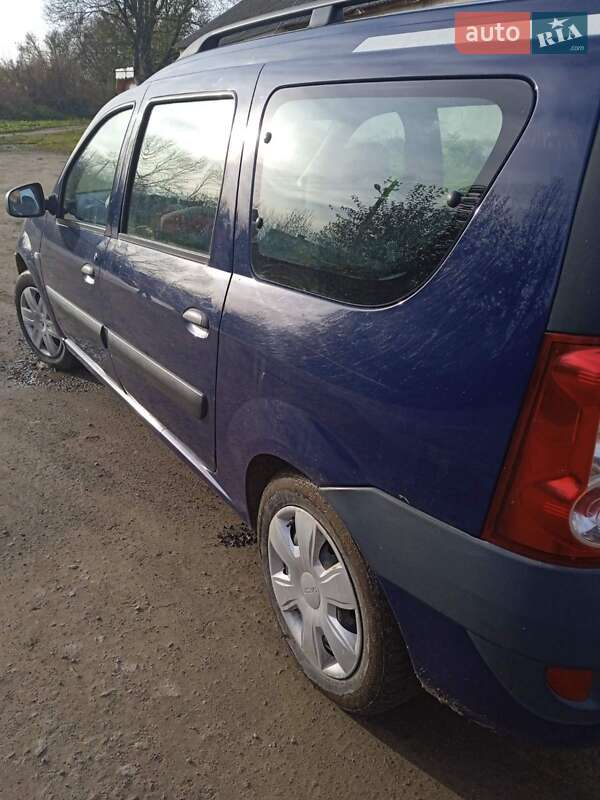 Седан Dacia Logan 2007 в Белогорье