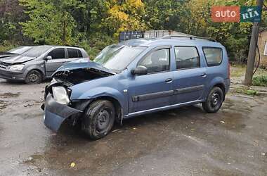 Седан Dacia Logan 2008 в Киеве