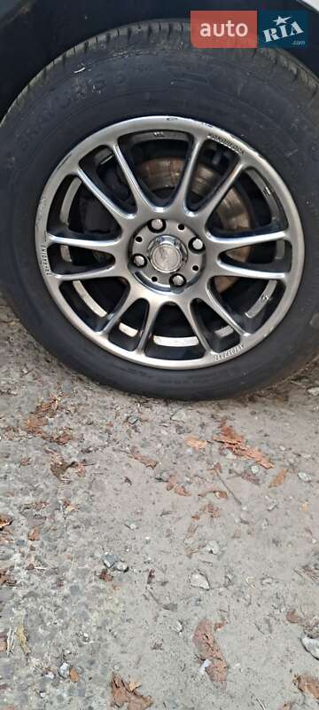 Седан Dacia Logan 2006 в Львові