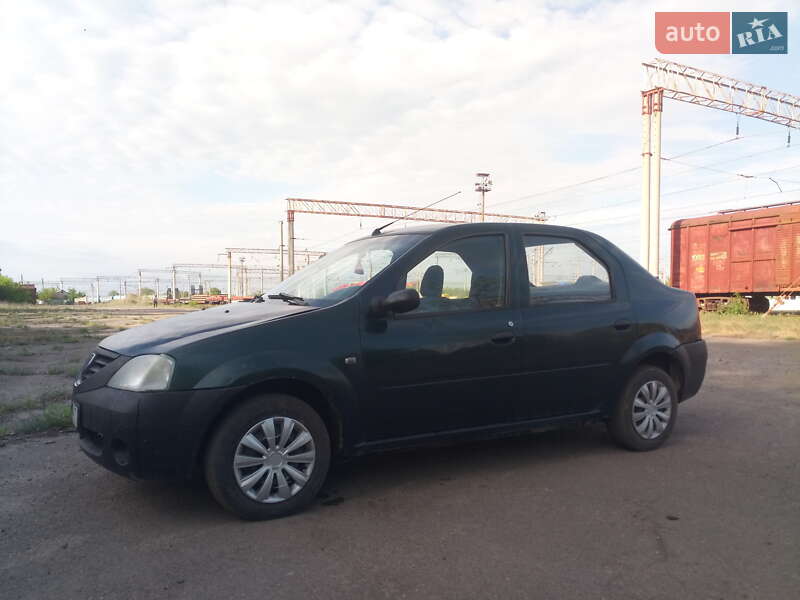Седан Dacia Logan 2006 в Полтаве