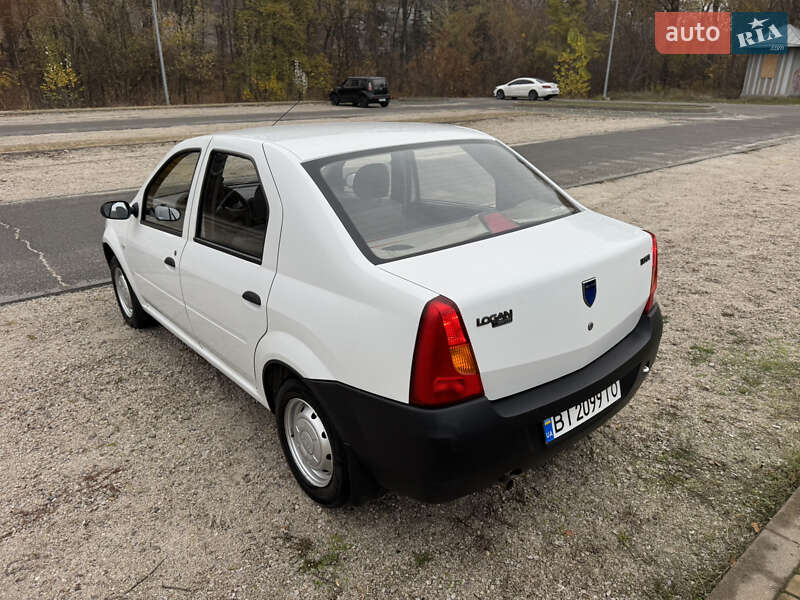 Седан Dacia Logan 2005 в Дніпрі