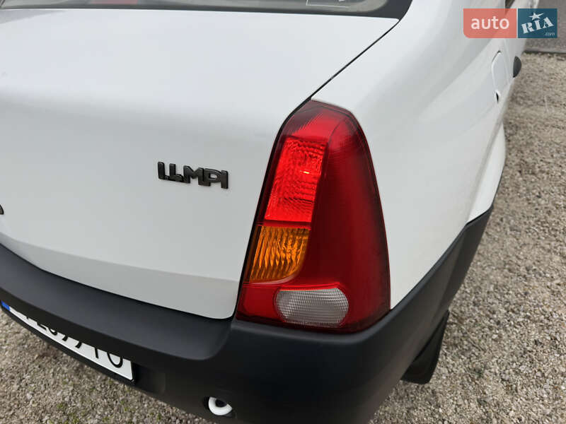 Седан Dacia Logan 2005 в Дніпрі