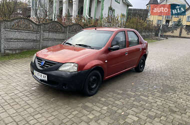 Седан Dacia Logan 2007 в Черновцах