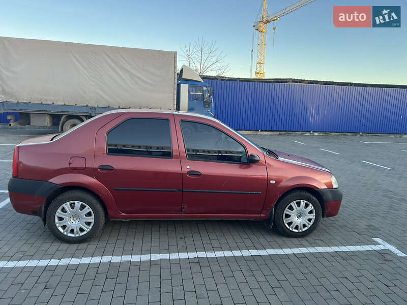 Седан Dacia Logan 2007 в Калуші