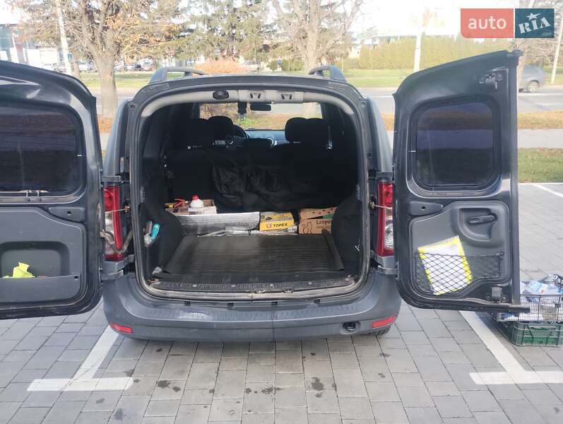 Седан Dacia Logan 2011 в Луцьку фото 7 Седан Dacia Logan 2011 в Луцьку