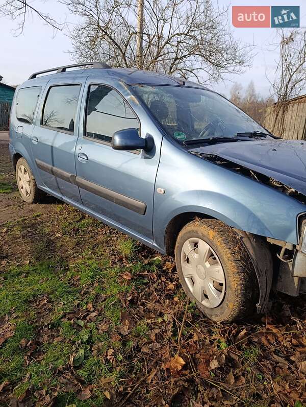 Седан Dacia Logan 2009 в Городні фото 2 Седан Dacia Logan 2009 в Городні