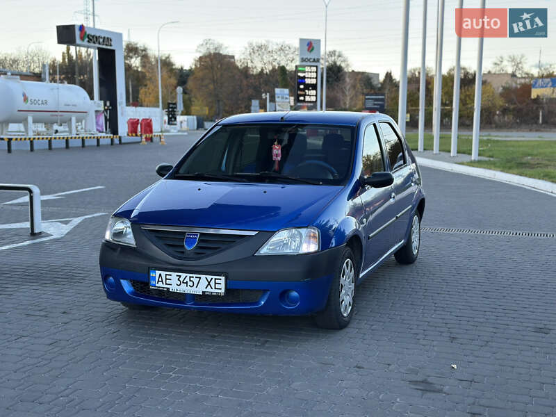 Седан Dacia Logan 2006 в Днепре