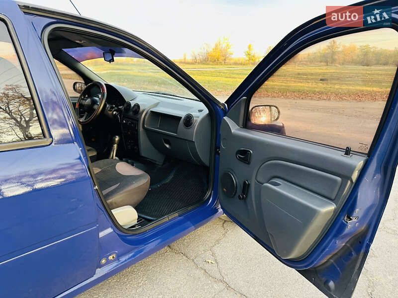 Седан Dacia Logan 2006 в Первомайске фото 17 Седан Dacia Logan 2006 в Первомайске