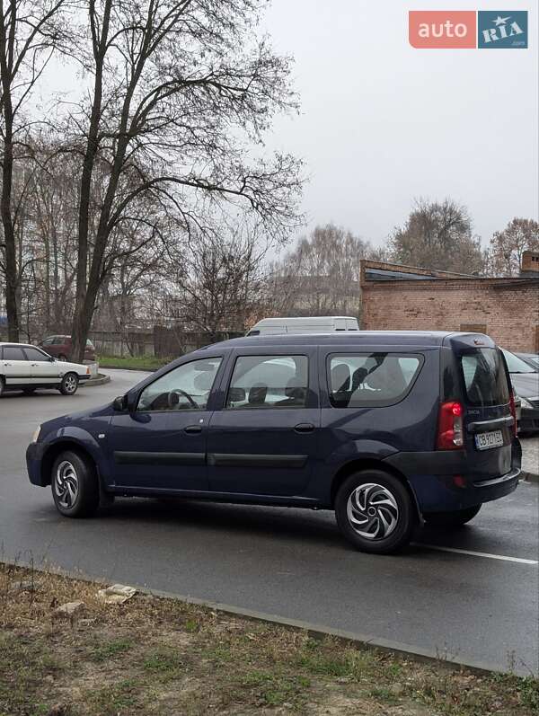 Седан Dacia Logan 2008 в Чернигове