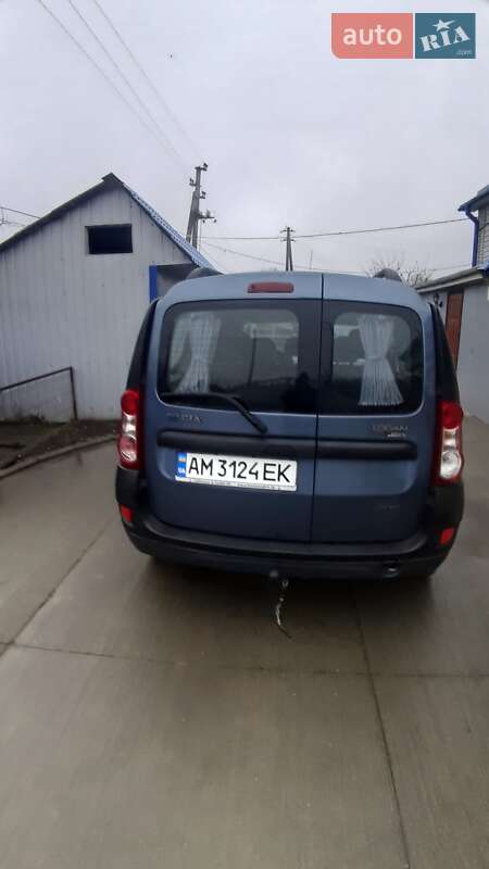 Седан Dacia Logan 2006 в Бердичеве