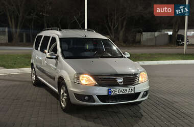 Седан Dacia Logan 2009 в Днепре