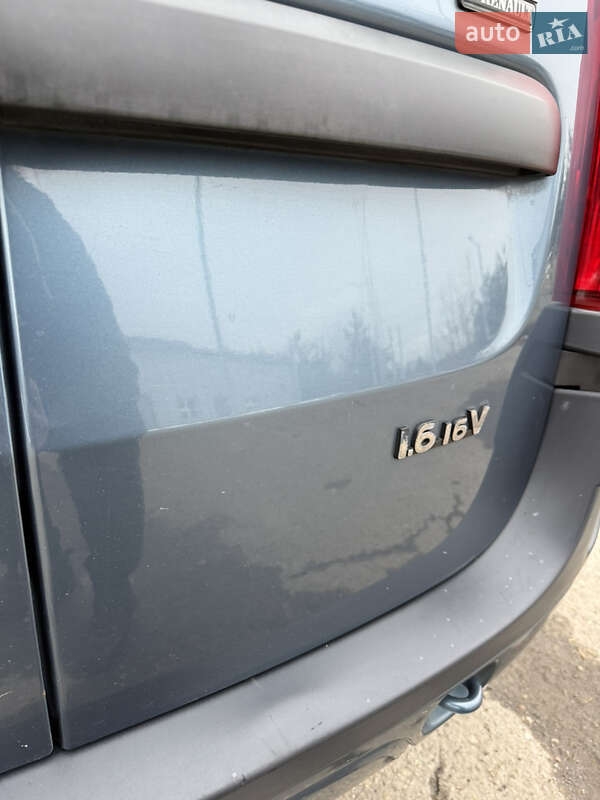 Седан Dacia Logan 2007 в Самборі фото 37 Седан Dacia Logan 2007 в Самборі