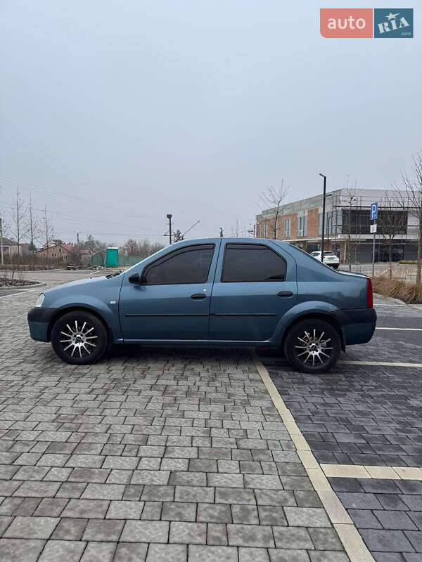 Седан Dacia Logan 2009 в Тернополе