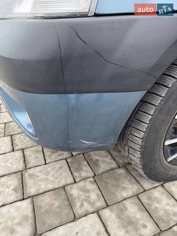 Седан Dacia Logan 2009 в Тернополе