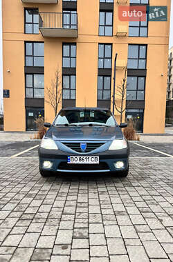 Седан Dacia Logan 2009 в Тернополі