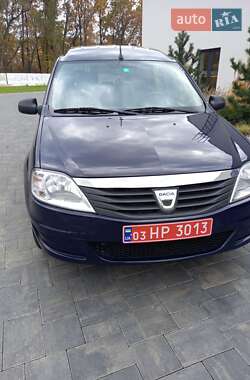 Седан Dacia Logan 2011 в Луцьку